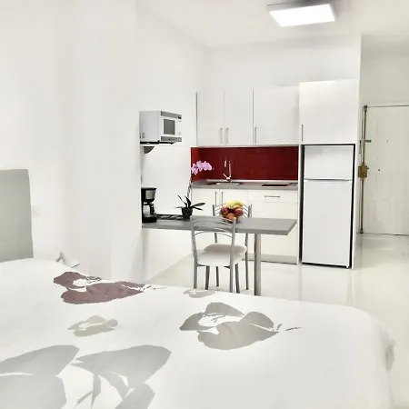 Apartamento Homeforguest Listen To The Waves By Las Canteras Las Palmas de Gran Canaria