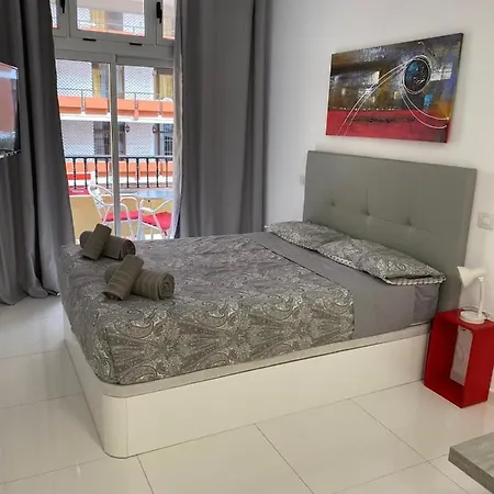 Homeforguest Listen To The Waves By Las Canteras Apartment *